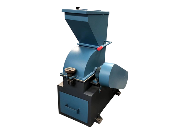 小型錘式破碎機(jī).png